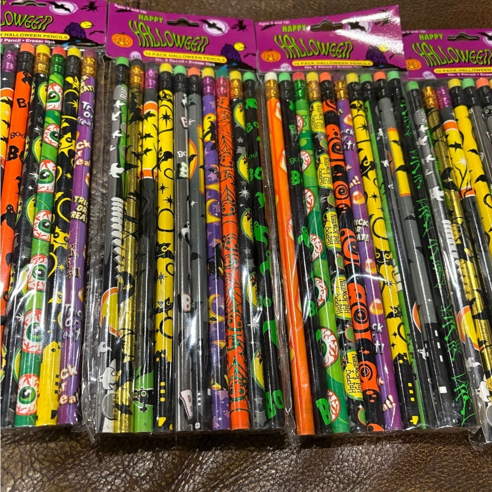 Vintage Sealed Halloween Pencils 4-10 Packs 40 Total Peachtree Playthings 2003 - Picture 4 of 10